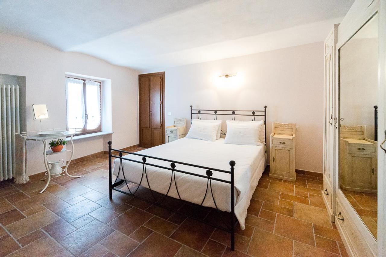 Domus Amica Bed & Breakfast Lu (Piedmont) Eksteriør bilde