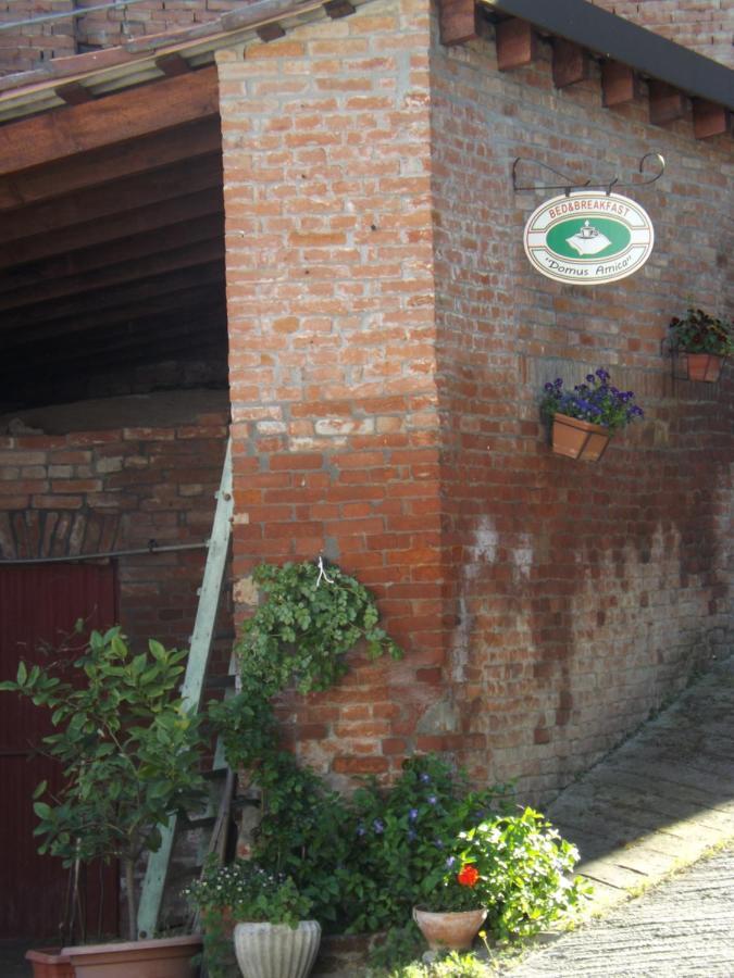 Domus Amica Bed & Breakfast Lu (Piedmont) Eksteriør bilde